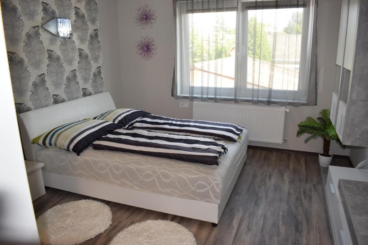 Gyarmati Apartman Σίοφοκ Εξωτερικό φωτογραφία